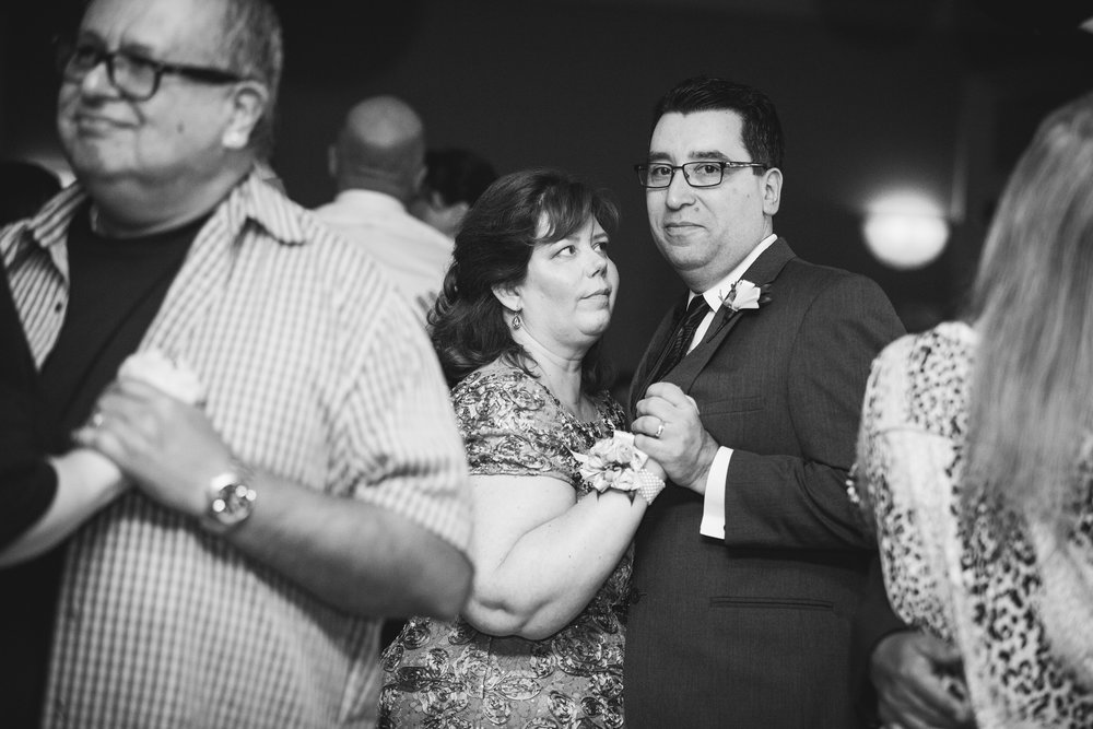 Kiesler_Wedding_CarrStudios_BW-458.jpg