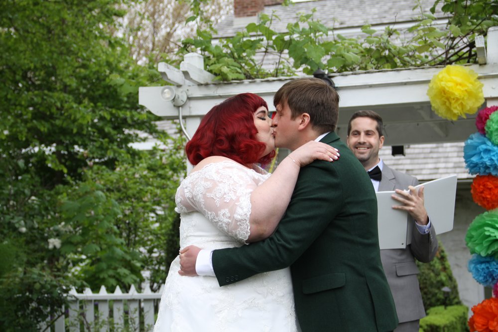 You can find the bride on Instagram @ Charliecheeksss .